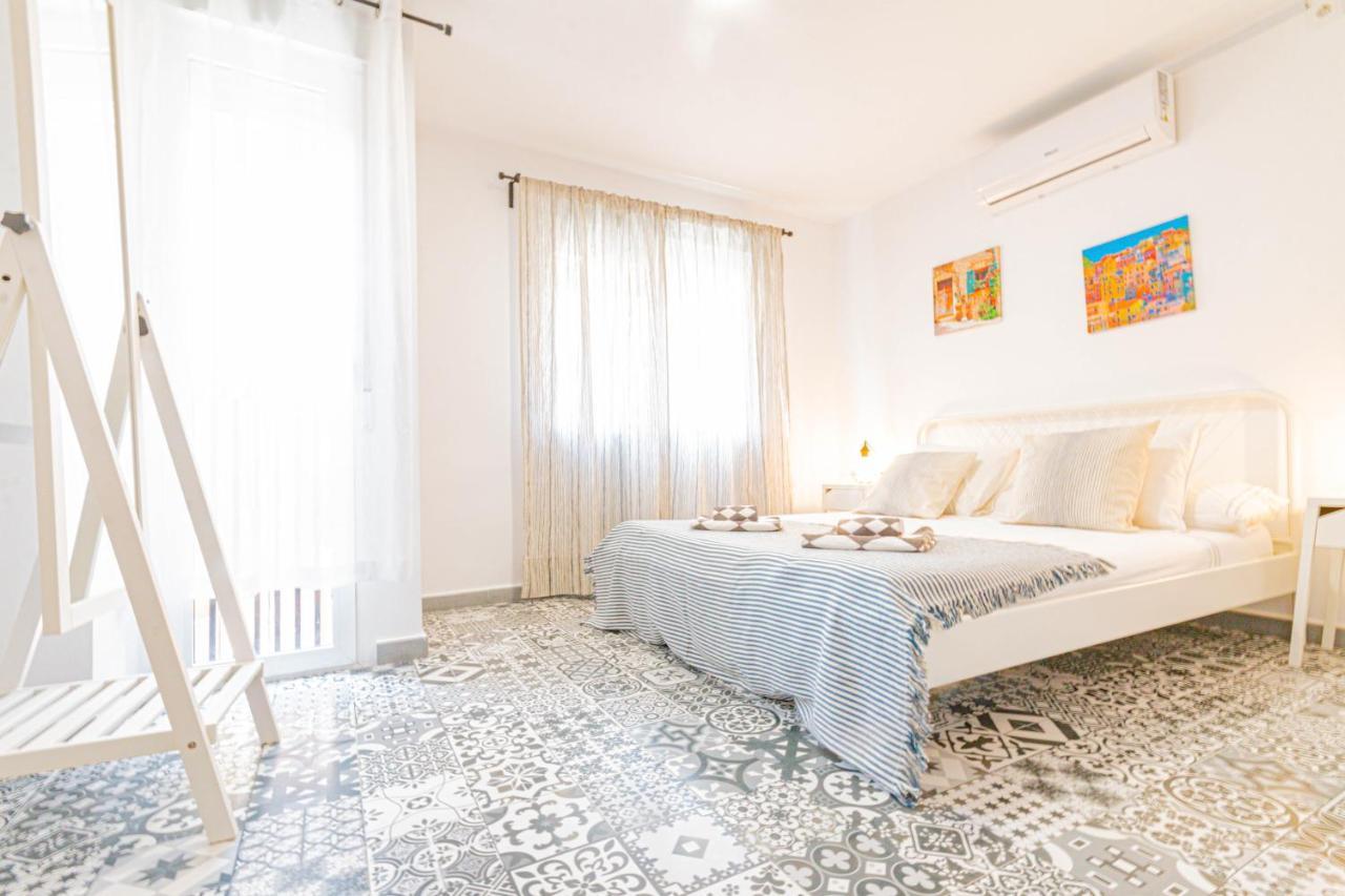 Suncastle Apartamentos Alicante -With Sunny Rooftop Terrace And Barbecue Exteriör bild