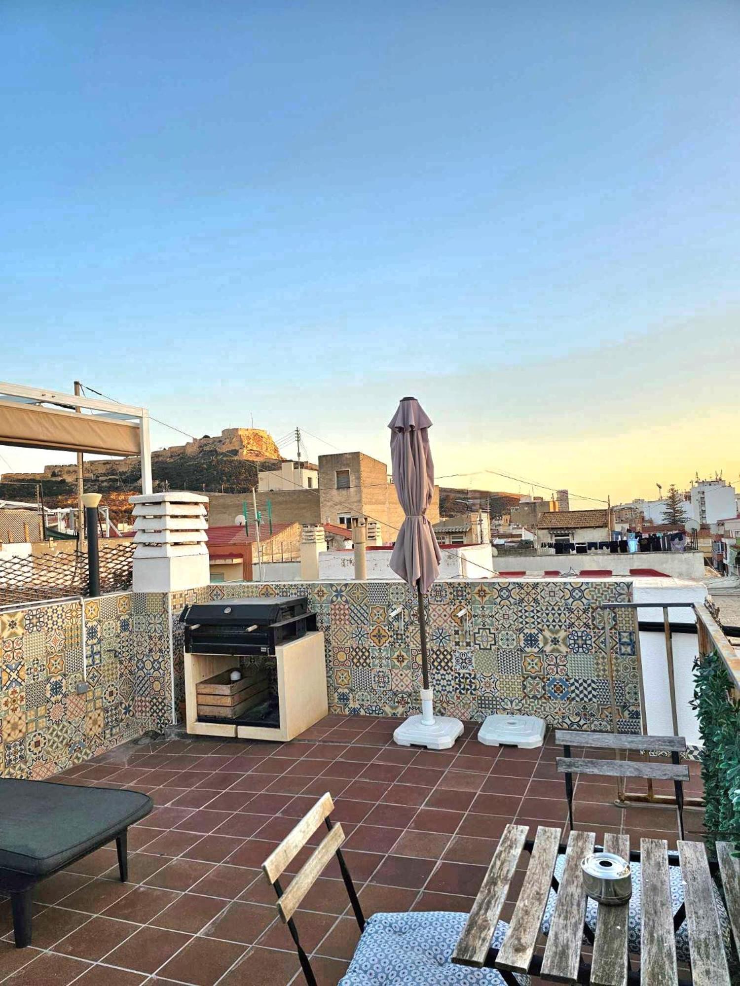 Suncastle Apartamentos Alicante -With Sunny Rooftop Terrace And Barbecue Exteriör bild