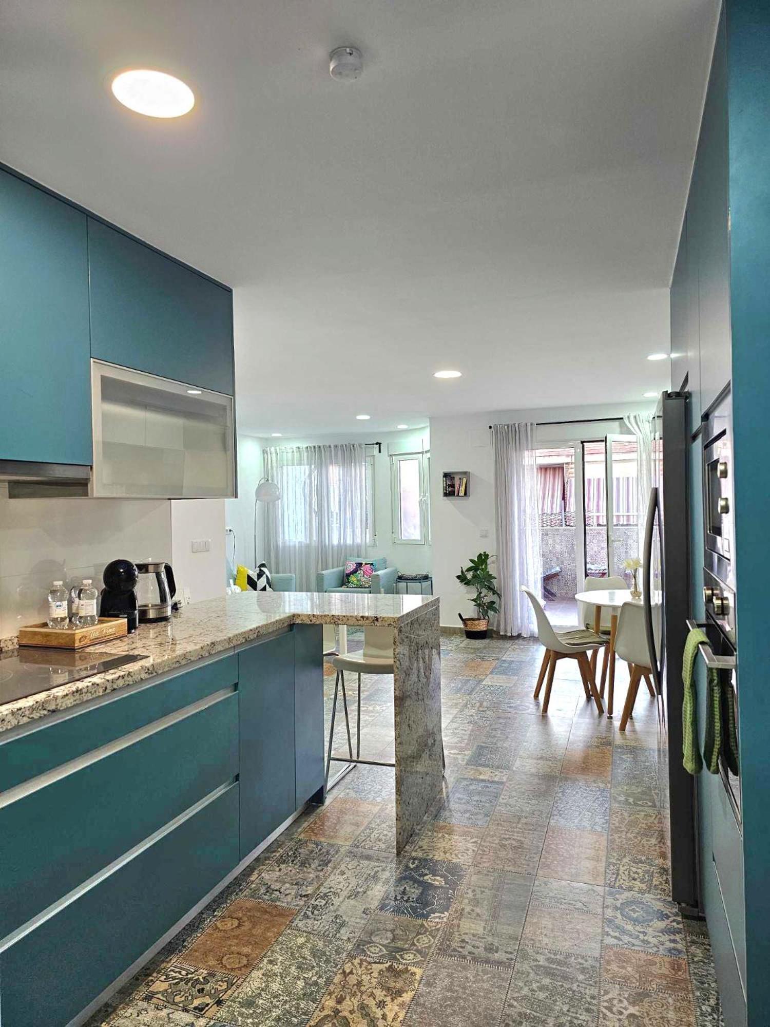 Suncastle Apartamentos Alicante -With Sunny Rooftop Terrace And Barbecue Exteriör bild