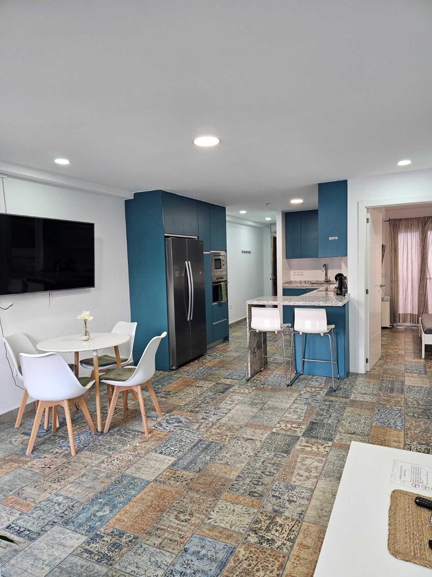 Suncastle Apartamentos Alicante -With Sunny Rooftop Terrace And Barbecue Exteriör bild