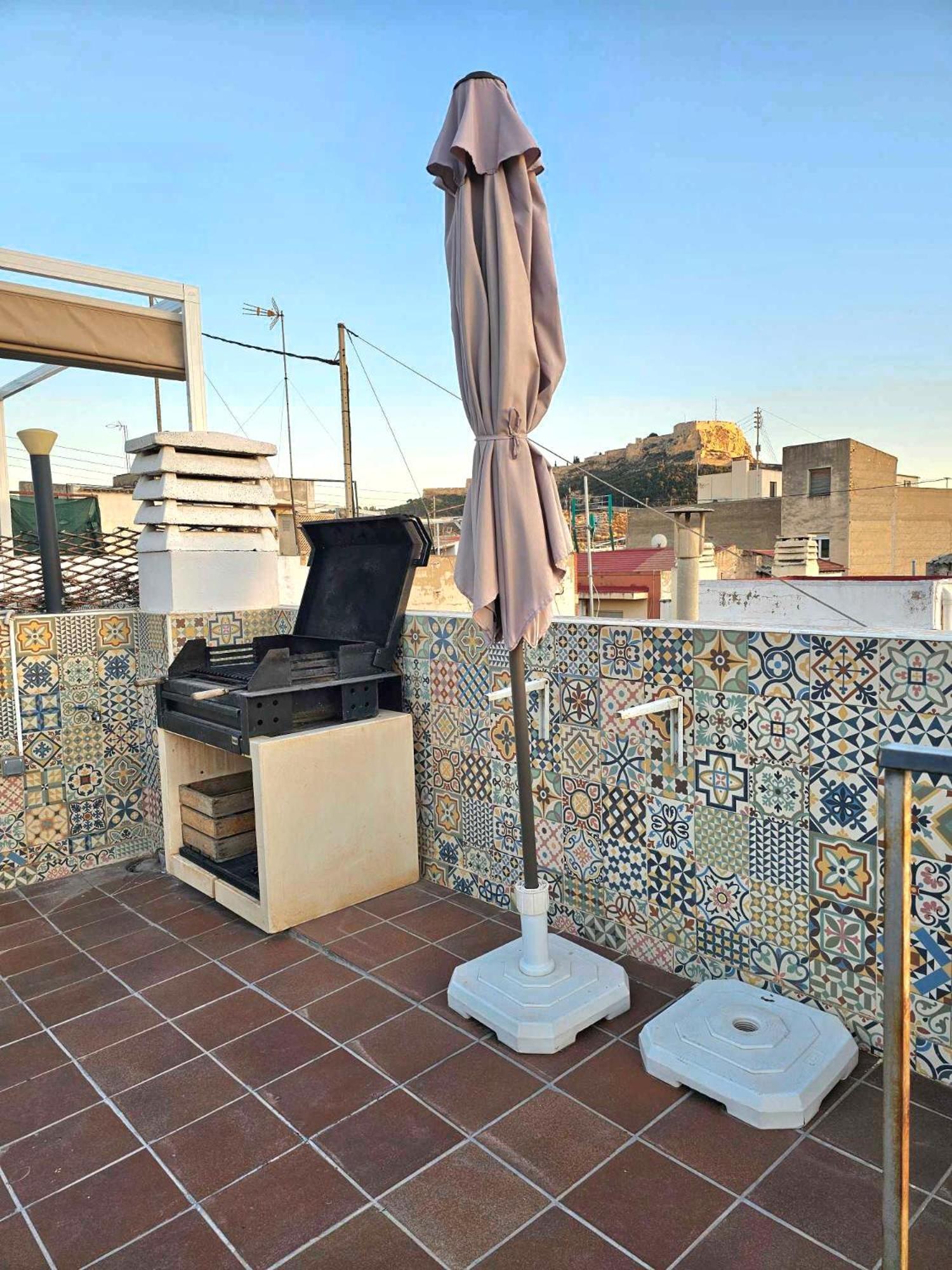 Suncastle Apartamentos Alicante -With Sunny Rooftop Terrace And Barbecue Exteriör bild